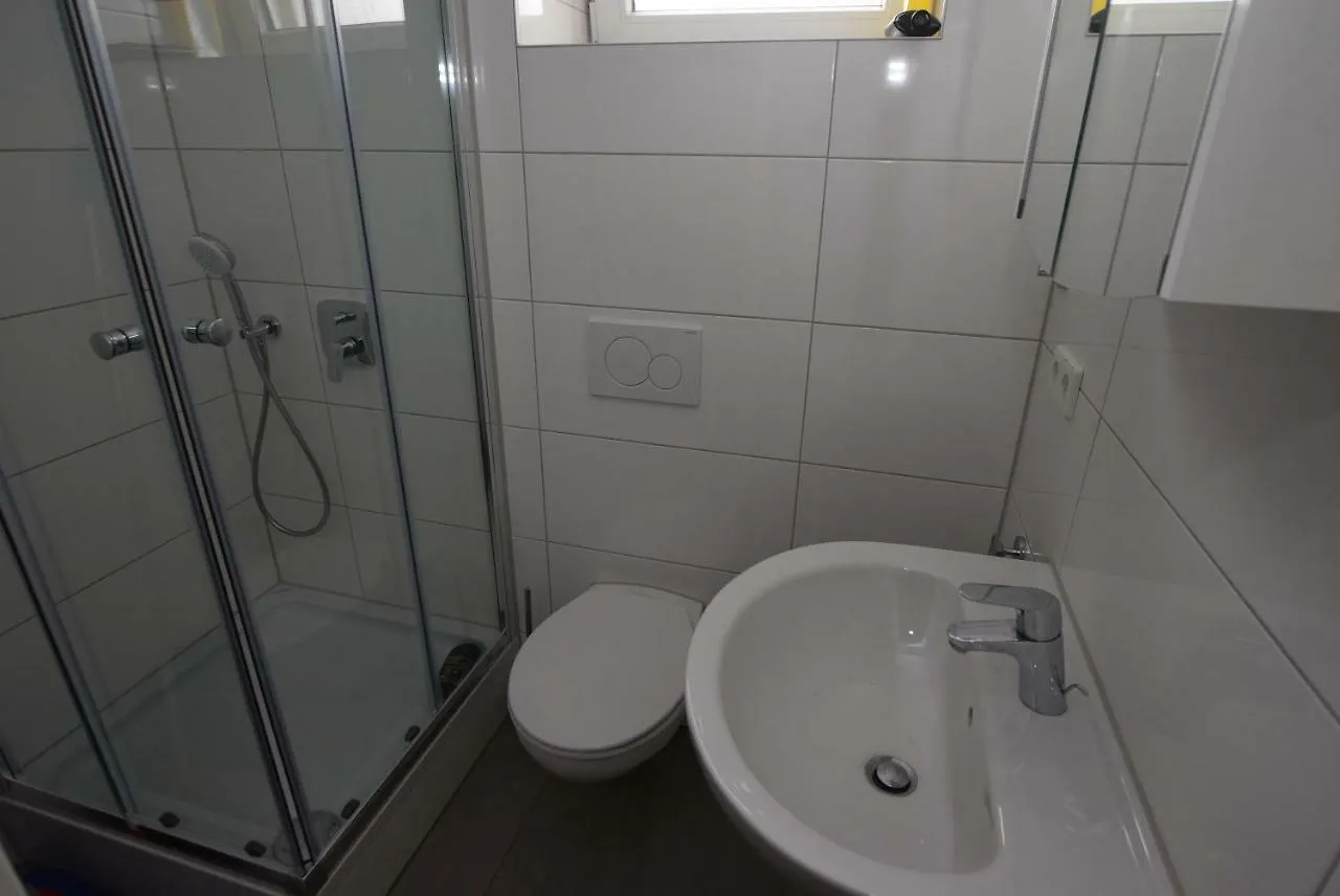 Apartment Wohnung Untertuerkheim Stuttgart Germany