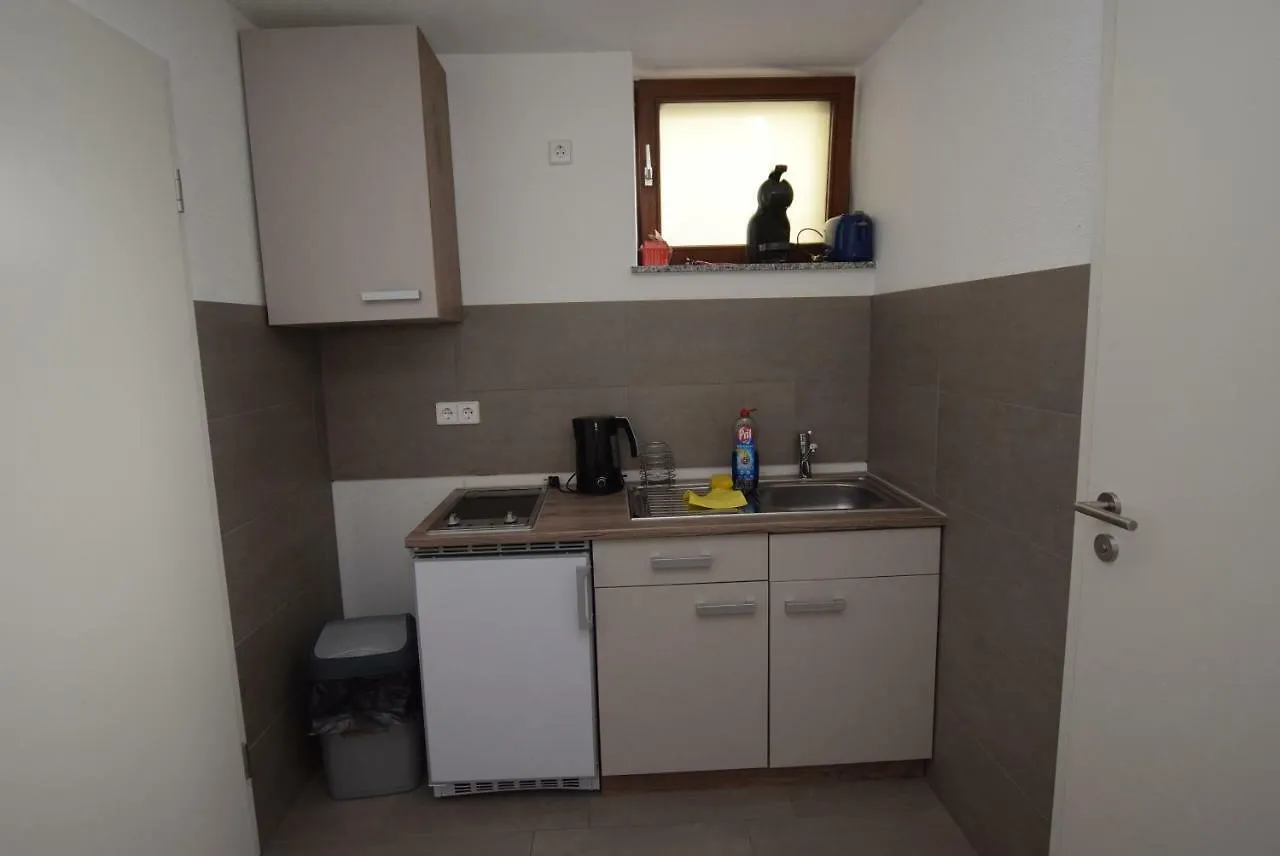 Wohnung Untertuerkheim Штутгарт Апартаменты